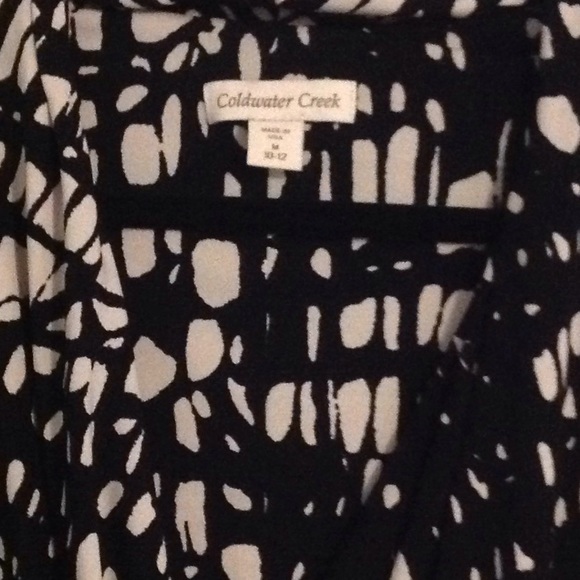 Flattering faux wrap dress - Picture 2 of 4